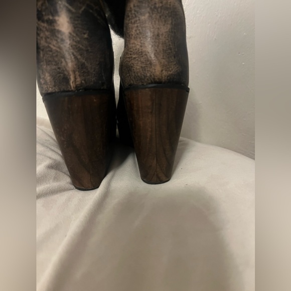Bed Stu Bruges Women's Size 7.5 Brown Distressed Leather Wedge Boot. - Picture 7 of 9
